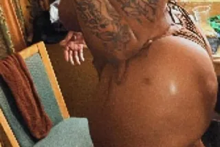 HERE FOR A GOOD TIME 💦 - 28 - Image 1