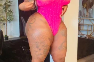 Classy but sassy sexy and sens... - Image 1