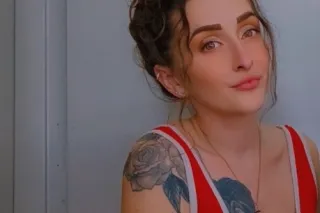 💋Why Chase When I'm The Catch 💋 - Image 1